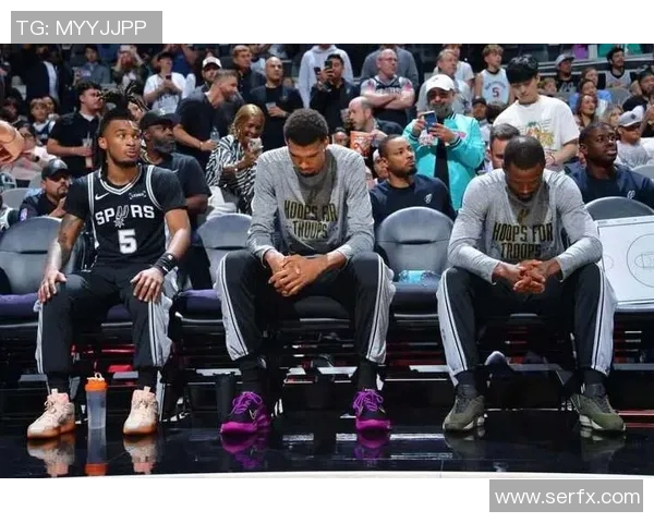 哈里森巴恩斯:从新秀到全能球员的成长之路与篮球梦想 哈里森巴恩斯:从新秀到全能球员的成长之路与篮球梦想