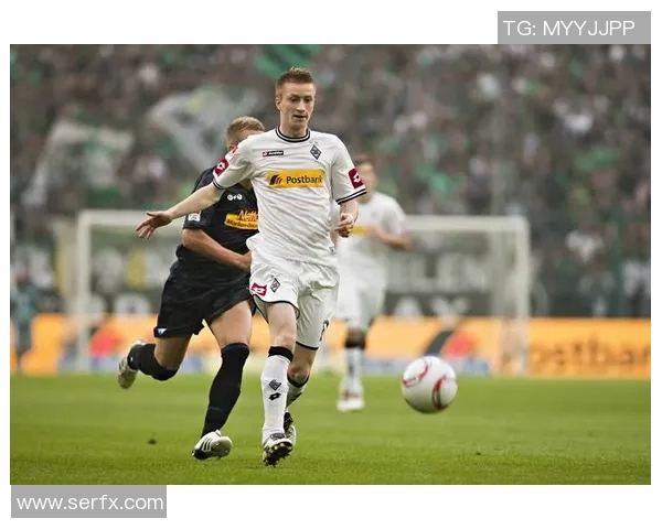 特尔施特根:从青涩门将到世界顶级守门员的辉煌历程与成就分析 特尔施特根:从青涩门将到世界顶级守门员的辉煌历程与成就分析